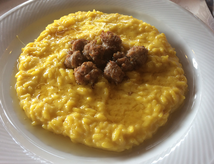 Risotto giallo con la luganega